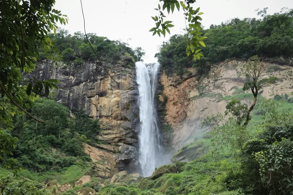 Ramboda Falls